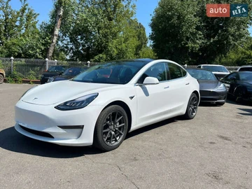 Авто Tesla Model 3 2021 № 7839537