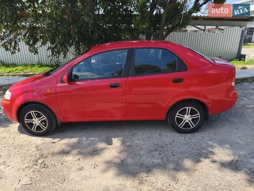 Авто Chevrolet Aveo 2005 № 7839598