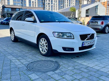 Авто Volvo V50 2008 № 7839702