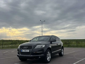 Авто Audi Q7 2007 № 7839812