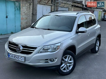 Авто Volkswagen Tiguan 2010 № 7839820