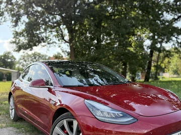 Авто Tesla Model 3 2019 № 7839906