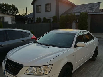 Авто Hyundai Sonata 2008 № 7840049