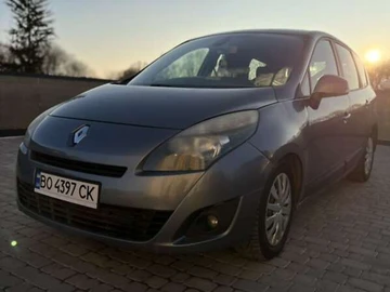 Авто Renault Grand Scenic 2010 № 7840093