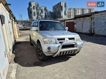 Авто Mitsubishi Pajero Wagon 2005 № 7840120