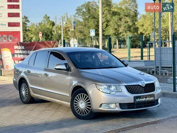 Авто Skoda Superb 2008 № 7840159