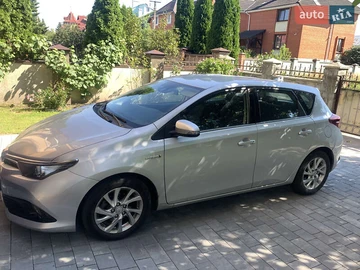 Авто Toyota Auris 2016 № 7840246