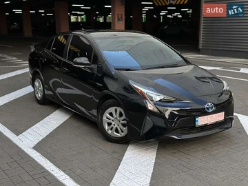 Авто Toyota Prius 2017 № 7840271