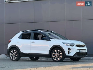 Авто KIA Stonic 2020 № 7840274