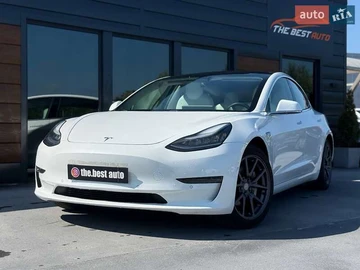 Авто Tesla Model 3 2019 № 7840301