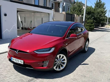 Авто Tesla Model X 2018 № 7840313