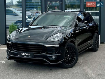Авто Porsche Cayenne 2015 № 7840317