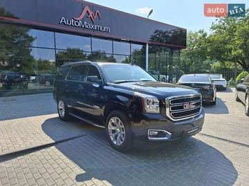 Авто GMC Yukon 2019 № 7840371