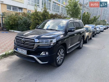 Авто Toyota Land Cruiser 2017 № 7840375