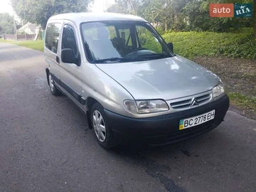 Авто Citroen Berlingo 2000 № 7840395