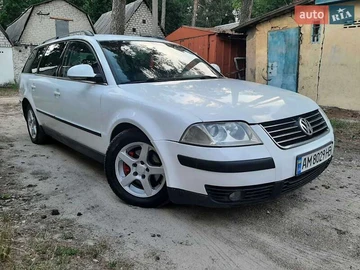 Авто Volkswagen Passat 2004 № 7840423