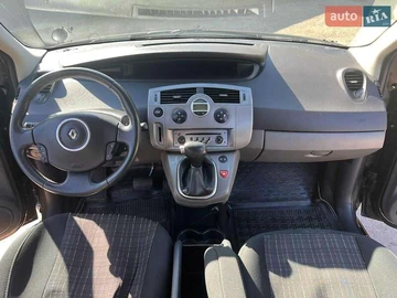 Авто Renault Scenic 2009 № 7840515