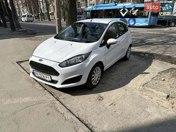 Авто Ford Fiesta 2016 № 7840538