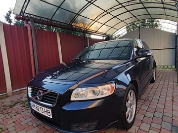 Авто Volvo V50 2012 № 7840556