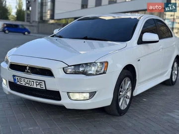 Авто Mitsubishi Lancer 2015 № 7840644