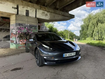 Авто Tesla Model 3 2021 № 7840762