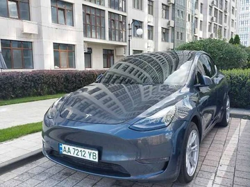 Авто Tesla Model Y 2022 № 7840865