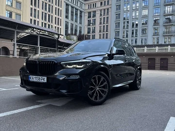 Авто BMW X5 2021 № 7840890