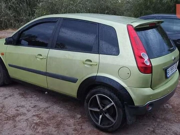 Авто Ford Fiesta 2006 № 7840975