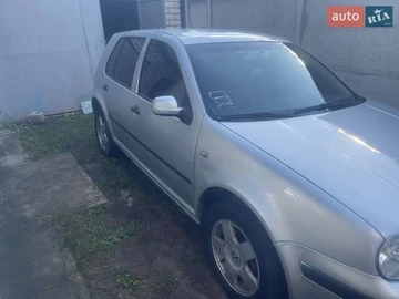 Авто Volkswagen Golf 2000 № 7841005