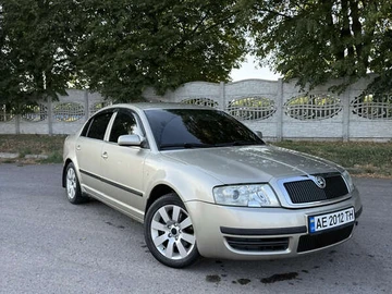 Авто Skoda Superb 2005 № 7841046