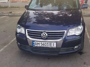 Авто Volkswagen Touran 2009 № 7841195