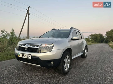 Авто Renault Duster 2010 № 7841197