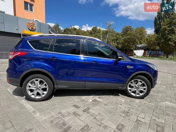 Авто Ford Escape 2015 № 7841283