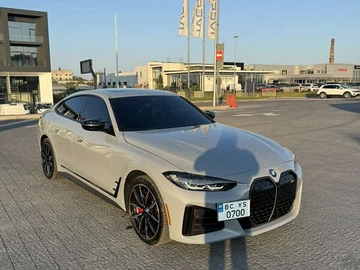 Авто BMW I4 2024 № 7841398