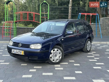 Авто Volkswagen Golf 2002 № 7841416