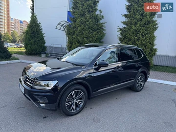 Авто Volkswagen Tiguan 2019 № 7841474