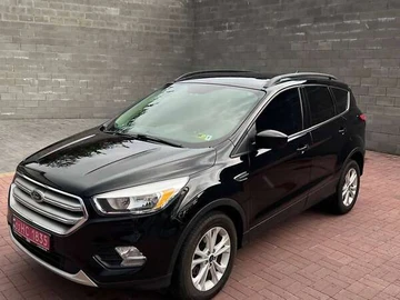 Авто Ford Escape 2018 № 7841754