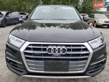 Авто Audi Q5 2020 № 7841791