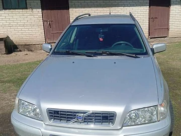 Авто Volvo V40 2003 № 7841836
