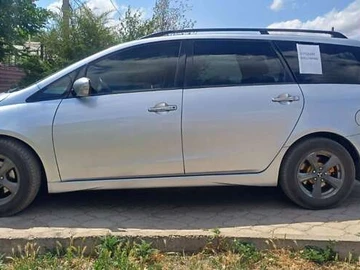 Авто Mitsubishi Grandis 2006 № 7841892
