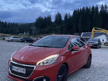 Авто Peugeot 208 2016 № 7841928