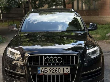 Авто Audi Q7 2013 № 7841981