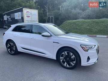 Авто Audi E-Tron 2019 № 7842061