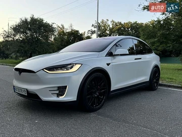 Авто Tesla Model X 2018 № 7842063