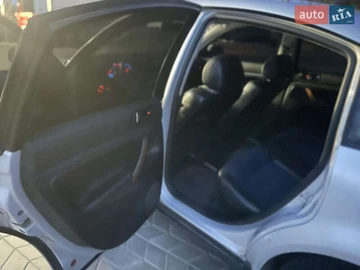 Авто Volkswagen Passat 1999 № 7842112