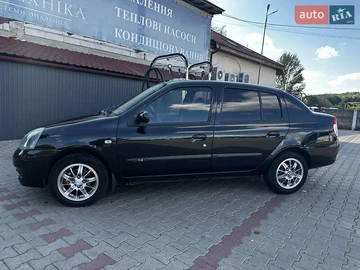 Авто Renault Clio 2006 № 7842118