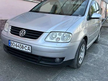 Авто Volkswagen Touran 2004 № 7842163