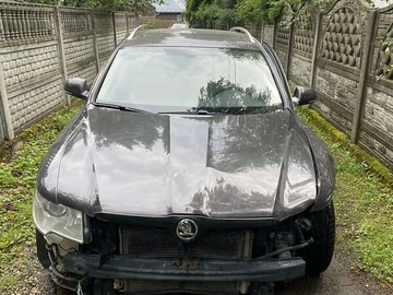 Авто Skoda Superb 2011 № 7842194