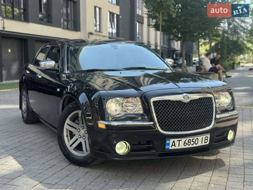 Авто Chrysler 300C 2005 № 7842244