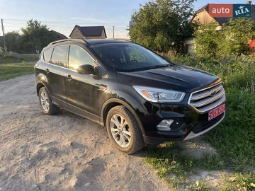Авто Ford Escape 2018 № 7842296